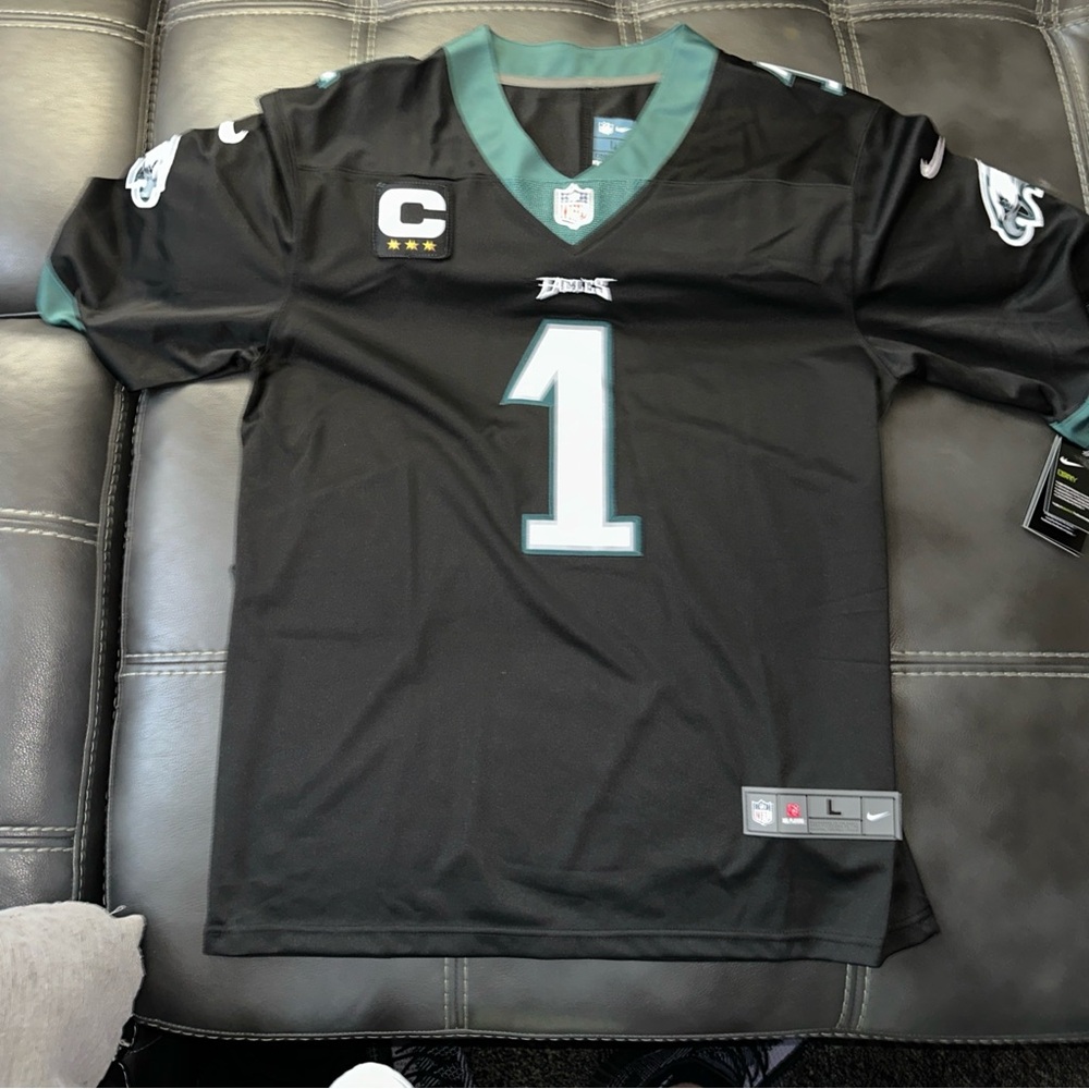 Jalen Hurts #1 Philadelphia Eagles 4-STAR Captains Patch 2024-25 Jersey Black